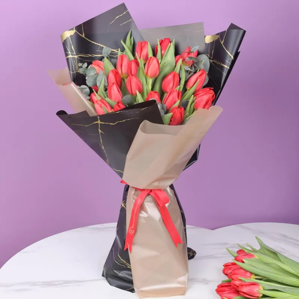 Red Beauty 25 Tulips Bouquet - 1