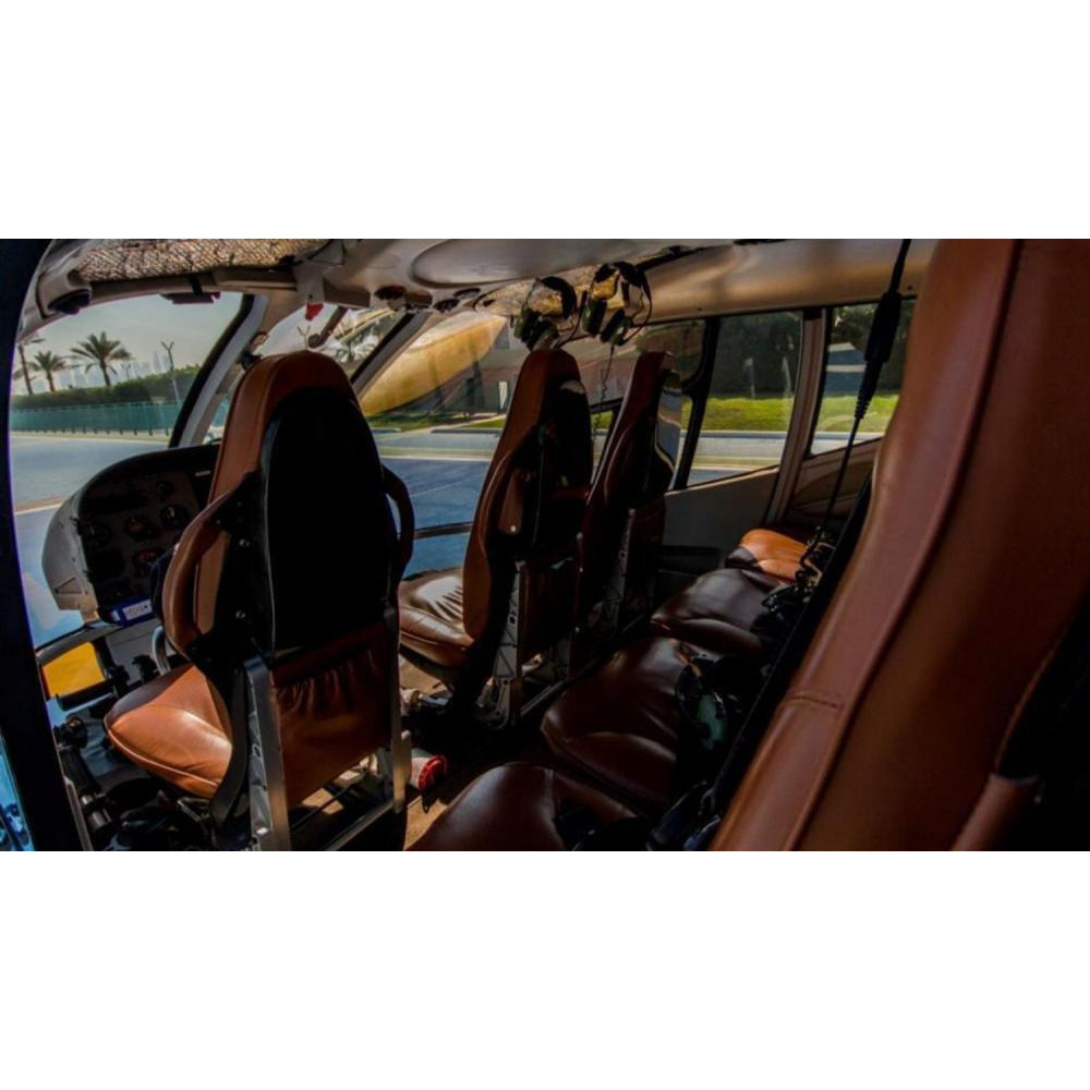 Wonderdays Premium Gift Box - 30 mins Abu Dhabi Helicopter Tour for Two - Unique gift for christmas, birthdays and any other occasion - 5