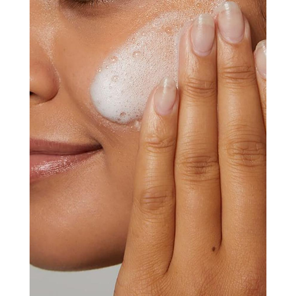 CeraVe / Hydrating cream-to-foam cleanser, For normal to dry skin, 8 fl oz (236 ml) - 4