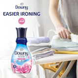 Downy, Fabric softener, Concentrate, Floral breeze, 33.8 fl. oz. (1 litre) - 3 miniature