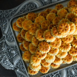 Al Sultan International Sweets Mixed Maamoul, 500 g - 4 miniature