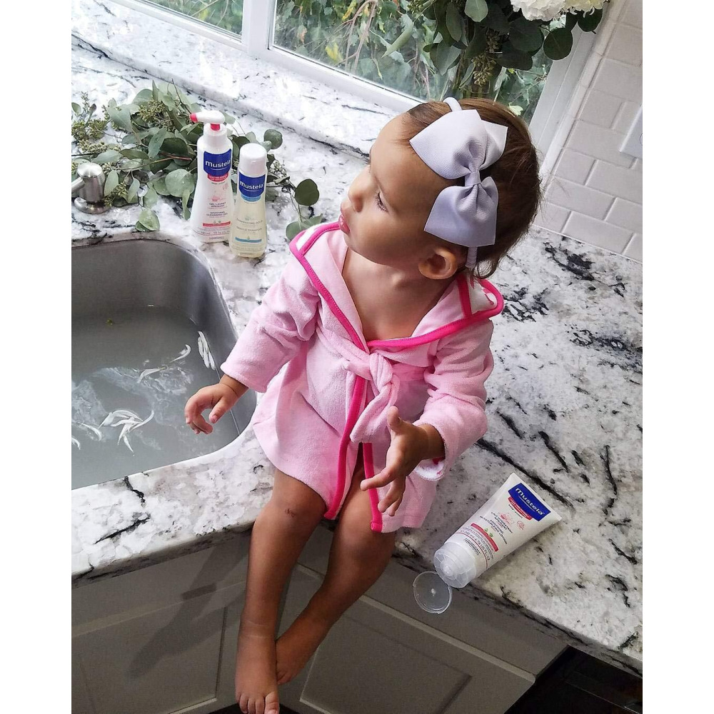 لوشن موستيلا مرطب ومهدئ للأطفال - خالي من العطور - 200 مل - 6