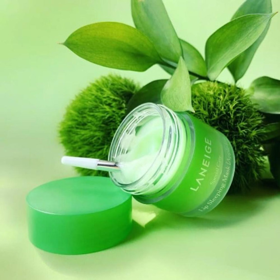 قناع النوم للشفاه من لانيج برائحة التفاح والليمون