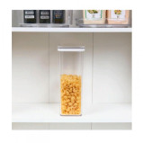 Homesmiths 3.4 لتر حاوية تخزين الطعام محكمة الغلق شفاف - 3 miniature