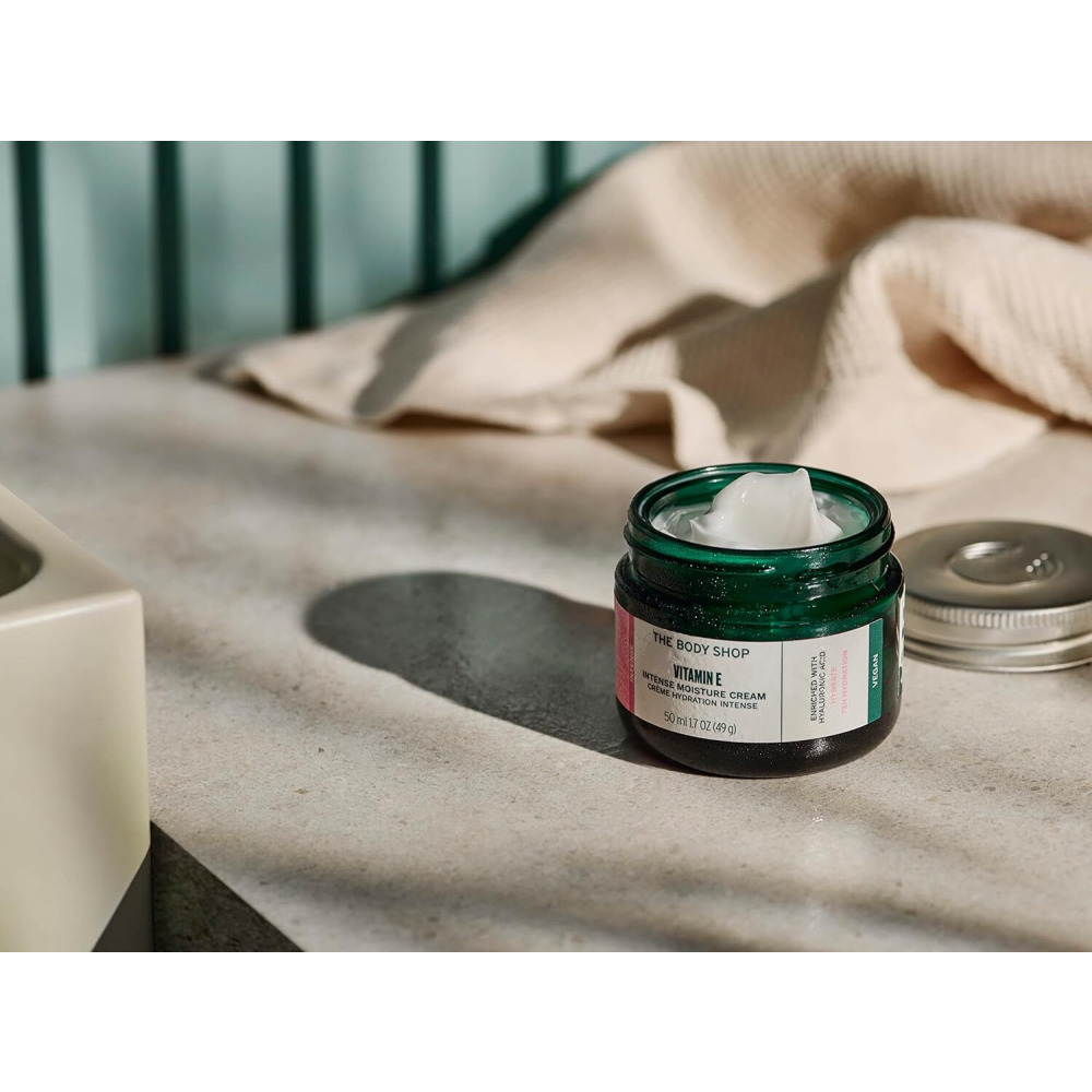 The Body Shop Vitamin E Intense Moisture Cream For Unisex, 50 ml - 3