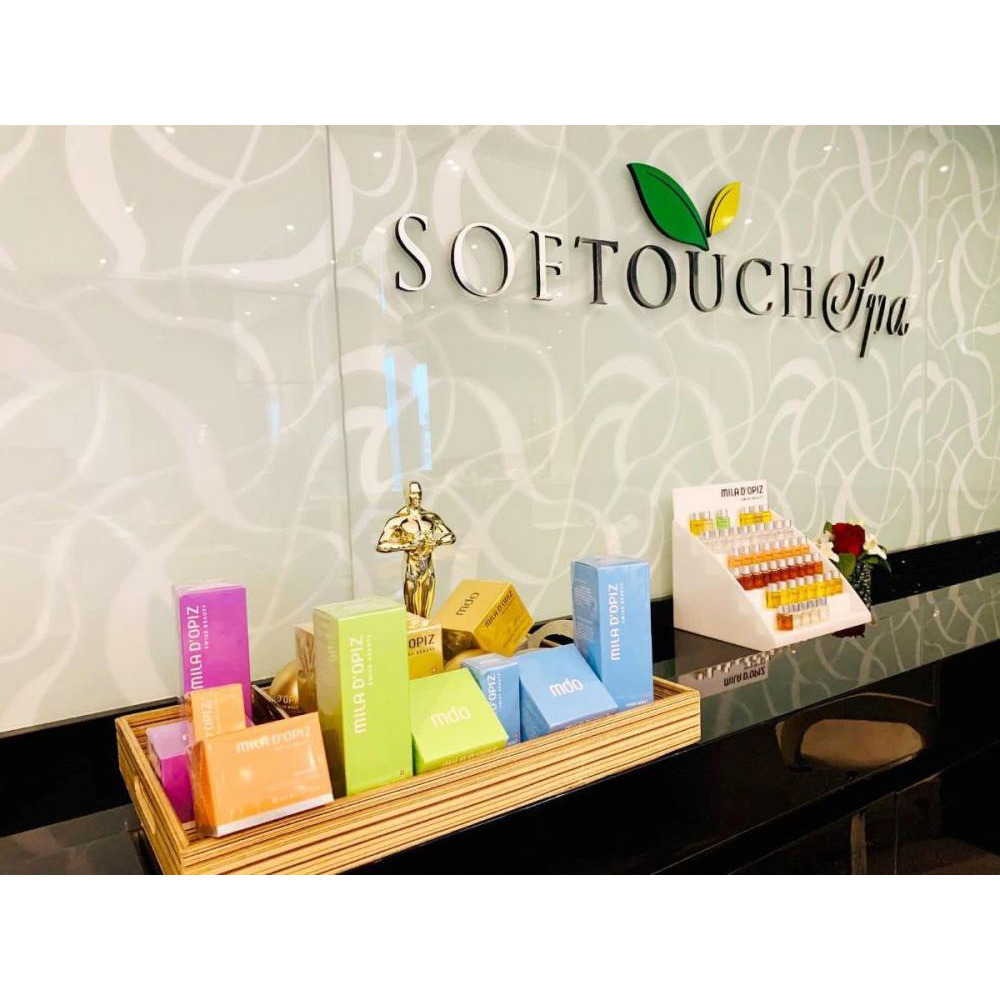 Wonderdays Premium Gift Box - Gelish Manicure and Pedicure at Softouch Spa Damac Maison - Unique gift for christmas, birthdays and any other occasion - 6