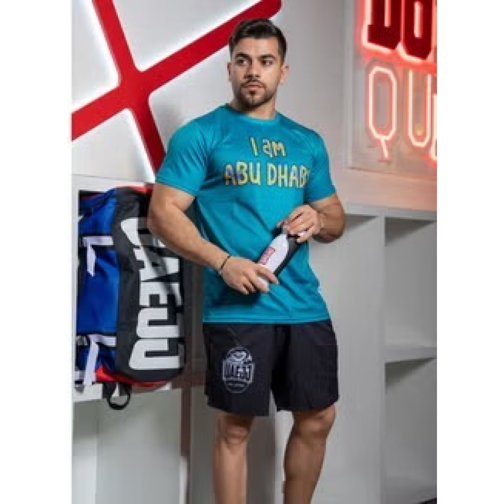 UAEJJ تي شيرت أنا أبو ظبي، أزرق، مقاس M - 1