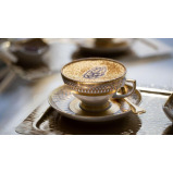 Wonderdays Premium Gift Box - Exclusive Tour of the Iconic Burj Al Arab - Unique gift for christmas, birthdays and any other occasion - 4 miniature