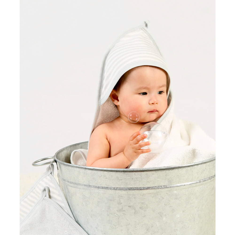 Hooded Towel Under the Nile, Organic Baby Grey Deluxe  - 3