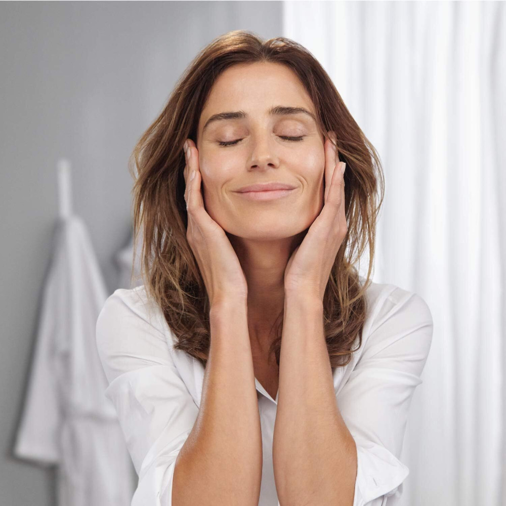 Neutrogena Anti-Wrinkle Face Cream, Cellular Boost, With Vitamin C, Spf 20, 50 Ml - 8