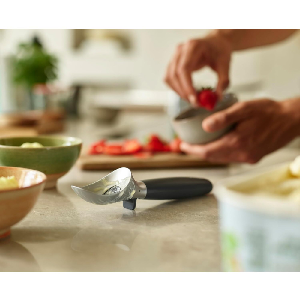 Joseph Joseph Elevate Ice Cream Scoop - 4