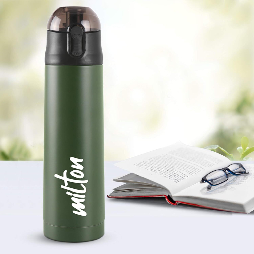 Milton New Crown 900 Thermosteel Hot or Cold Water Bottle, 750 ml, Green - 4