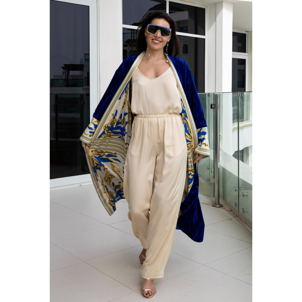 Asian Spirit, Sapphire Bliss Velvet Abaya Jacket, Free size (XS-XL) - 3