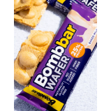 بومببار بار ويفر بنكهة الحليب المخبوز وزبدة الحليب والجوز 12 × 32 جم - 3 miniature