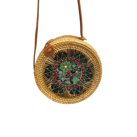 حقيبة الروطان المصنوعة يدويًا مصممة بالزهور